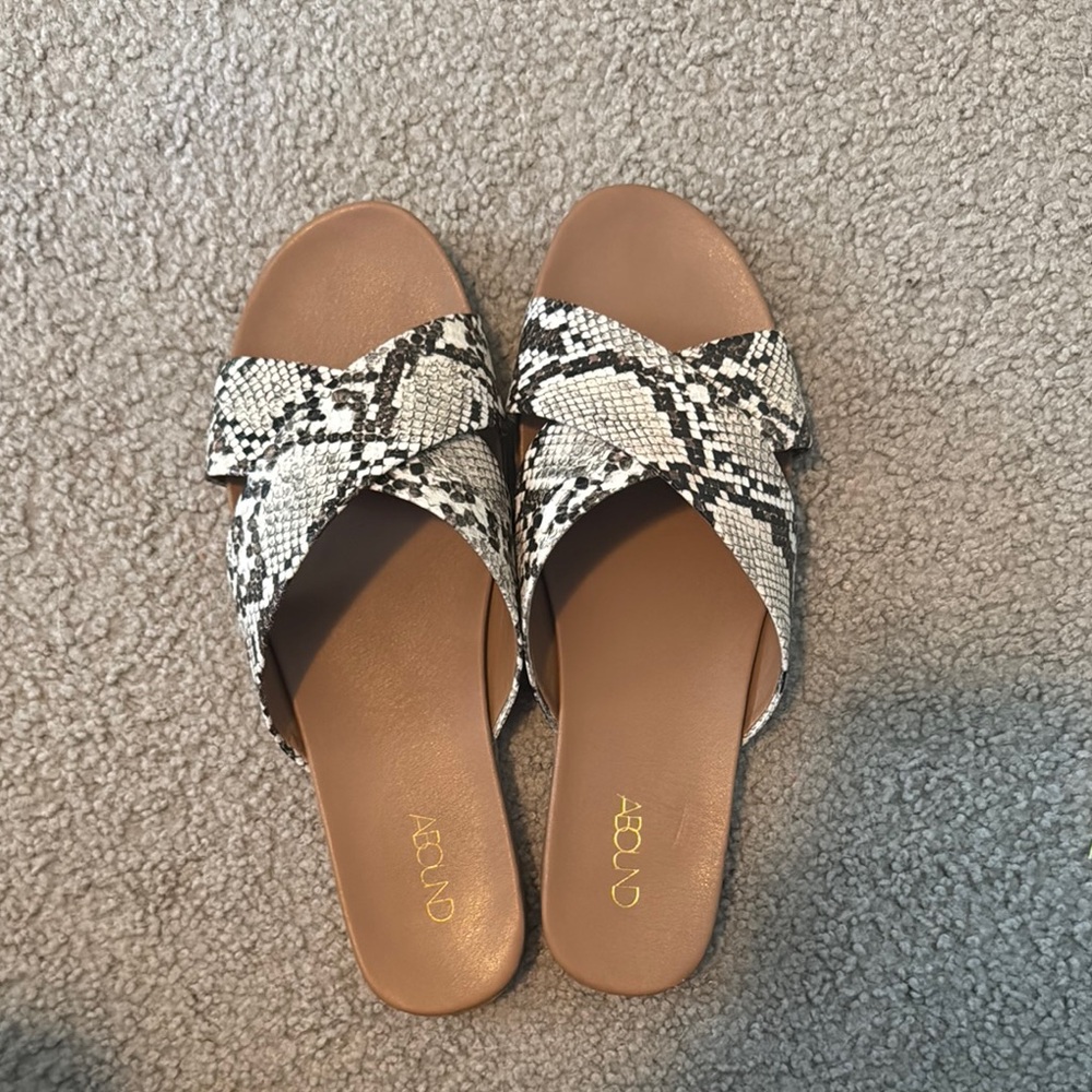 Abound Black and White Sandals with Crossover Straps